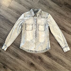 Witchery Grey Snap Button Up